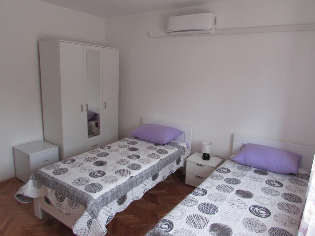 Room Bioci Шибеник Экстерьер фото